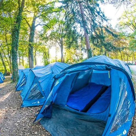 La Tomatina Camping And Dorms